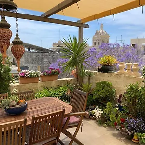 Apartment House Of Character In Historical, Rabat
