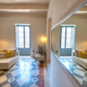 Apartment Charming & Traditional Flat In Center Esch1-2, Valletta