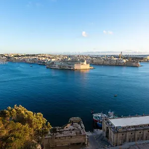 Apartment Large 3 Bedroom, Valletta